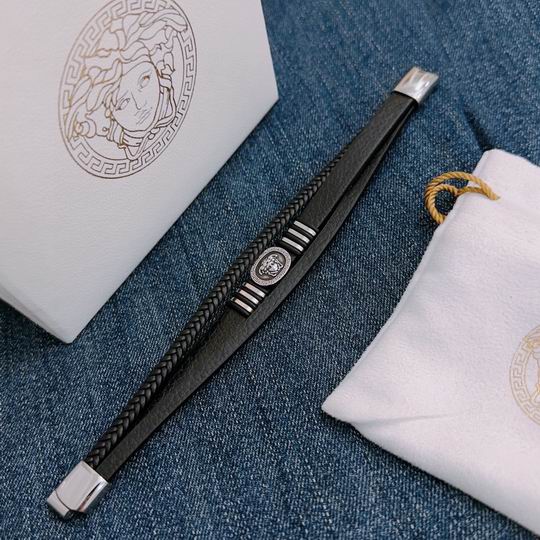 Versace bracelet 12lyh306